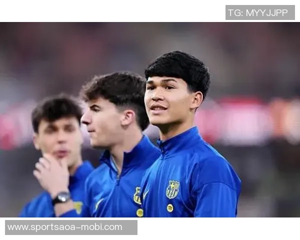 巴萨中场德罗启程前往巴黎即将与巴黎圣日耳曼完成签约 巴萨中场德罗启程前往巴黎即将与巴黎圣日耳曼完成签约