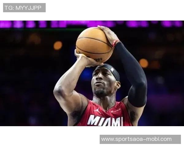 阿德巴约谈三分选择过于复杂强调回归篮球基本打法的重要性 阿德巴约谈三分选择过于复杂强调回归篮球基本打法的重要性